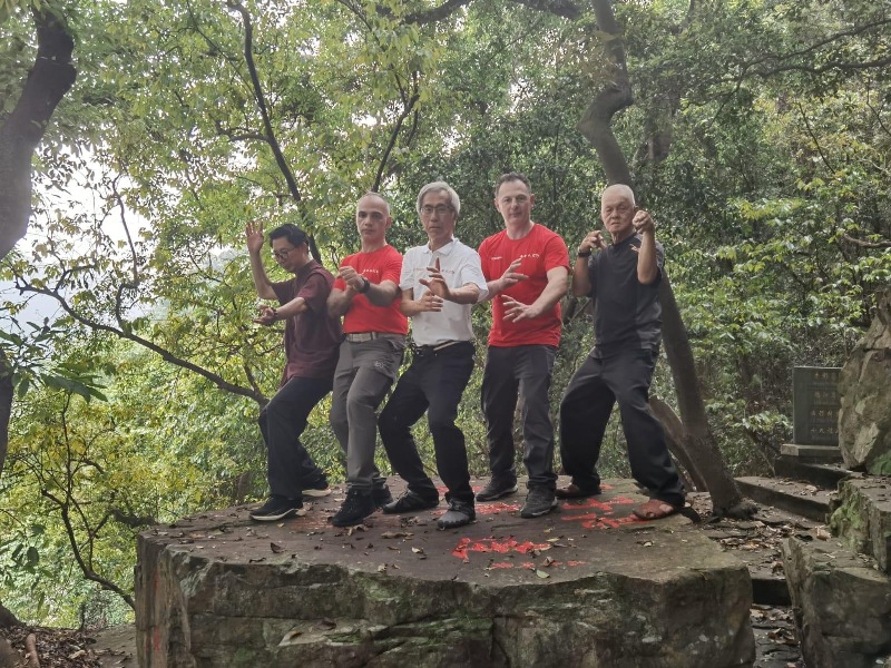 hong kong kung fu academy di Sifu Salvatore Mezzone, arti marziali wing chun, weng chun GM Michael Tang, tai chi quan, sanda e sport da combattimento, shaolin cina (2)